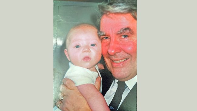 clive jackson hugg volunteer as a baby and his father sam jackson