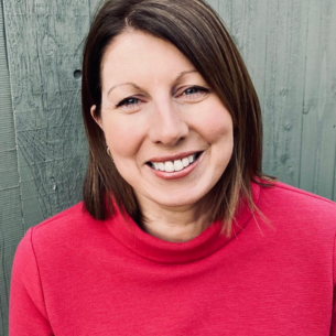 gillian brennan board member 305x305 Gillian-Brennan-HUGG-Board-Member